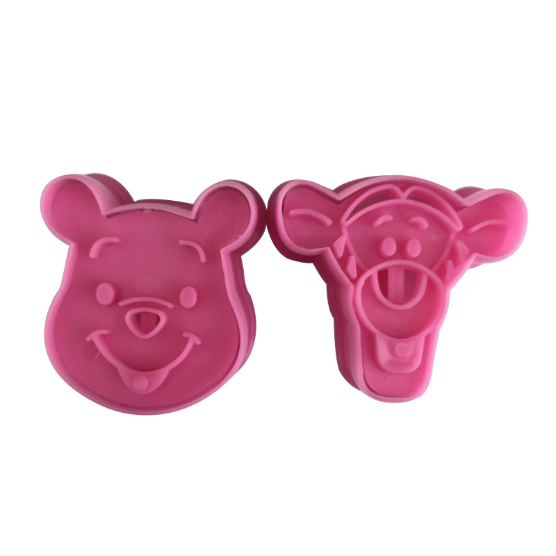 Disney Mickey Mouse Mould Pooh - Junk Food Snacks recension och pris